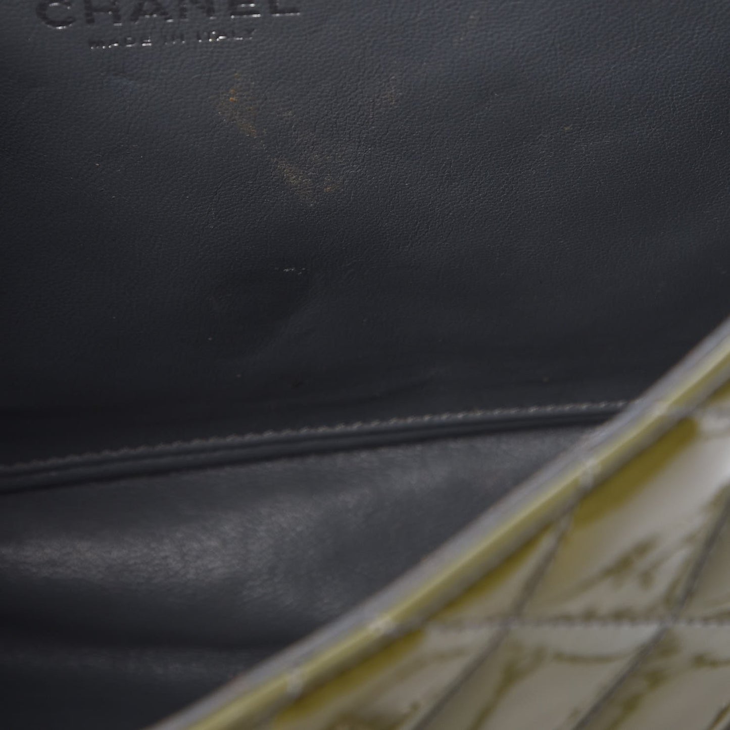 Patent Quilted Jumbo Single Flap Green