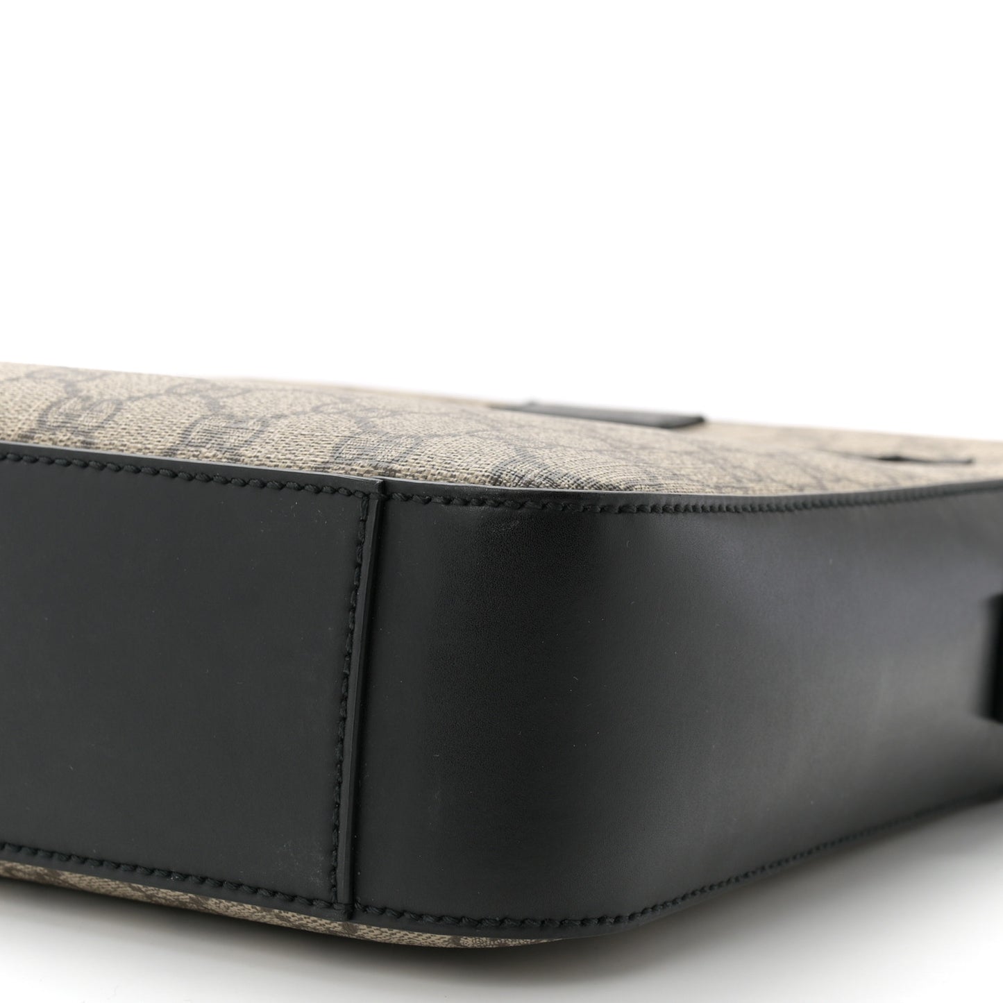 GG Supreme Monogram Flat Messenger Bag Beige Black New Acero