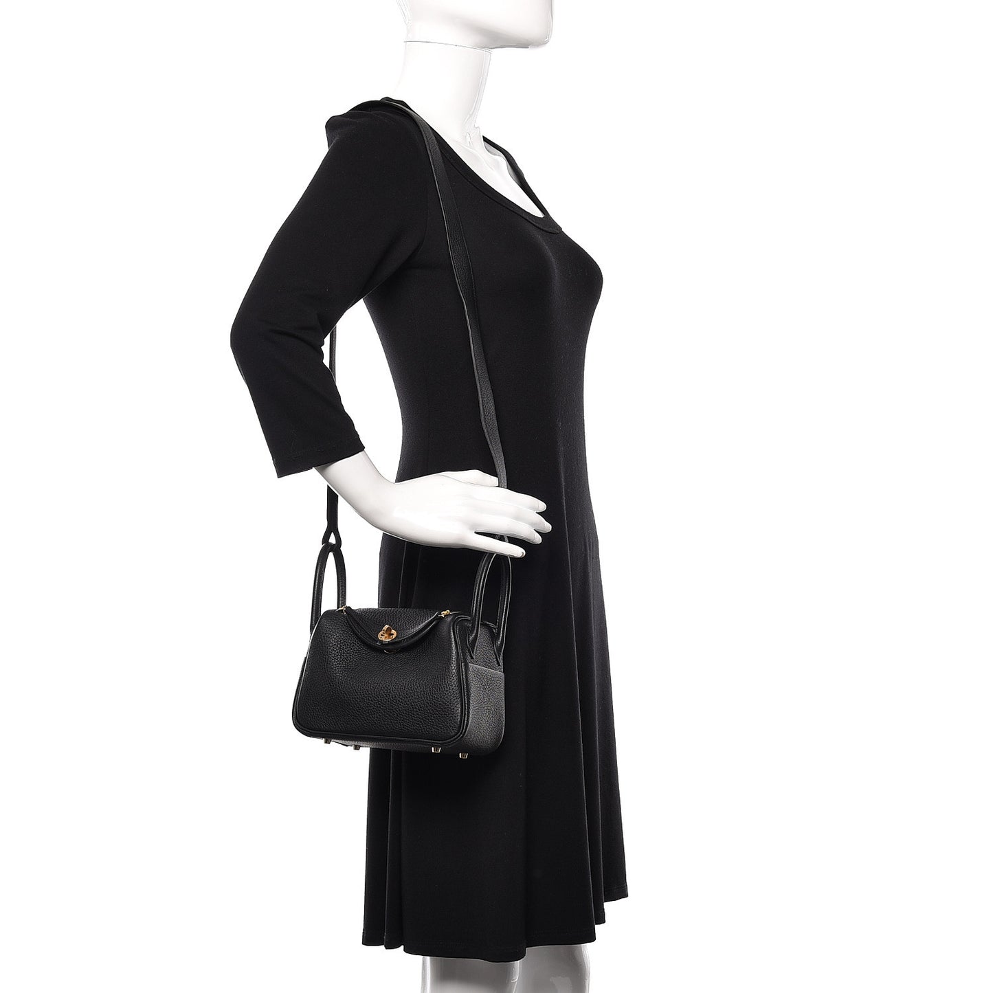 Taurillon Clemence Mini Lindy 20 Black