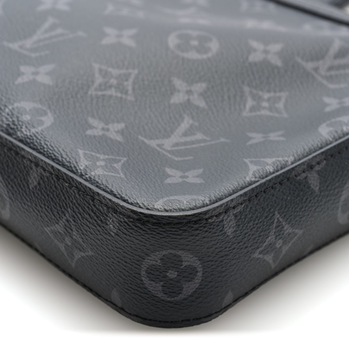 Reverse Monogram Eclipse Trio Messenger