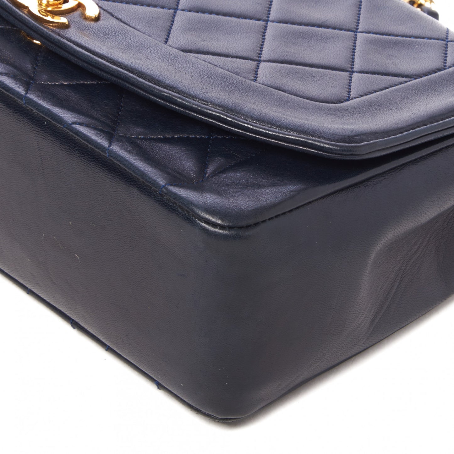 Lambskin Quilted Medium Single Flap Navy
