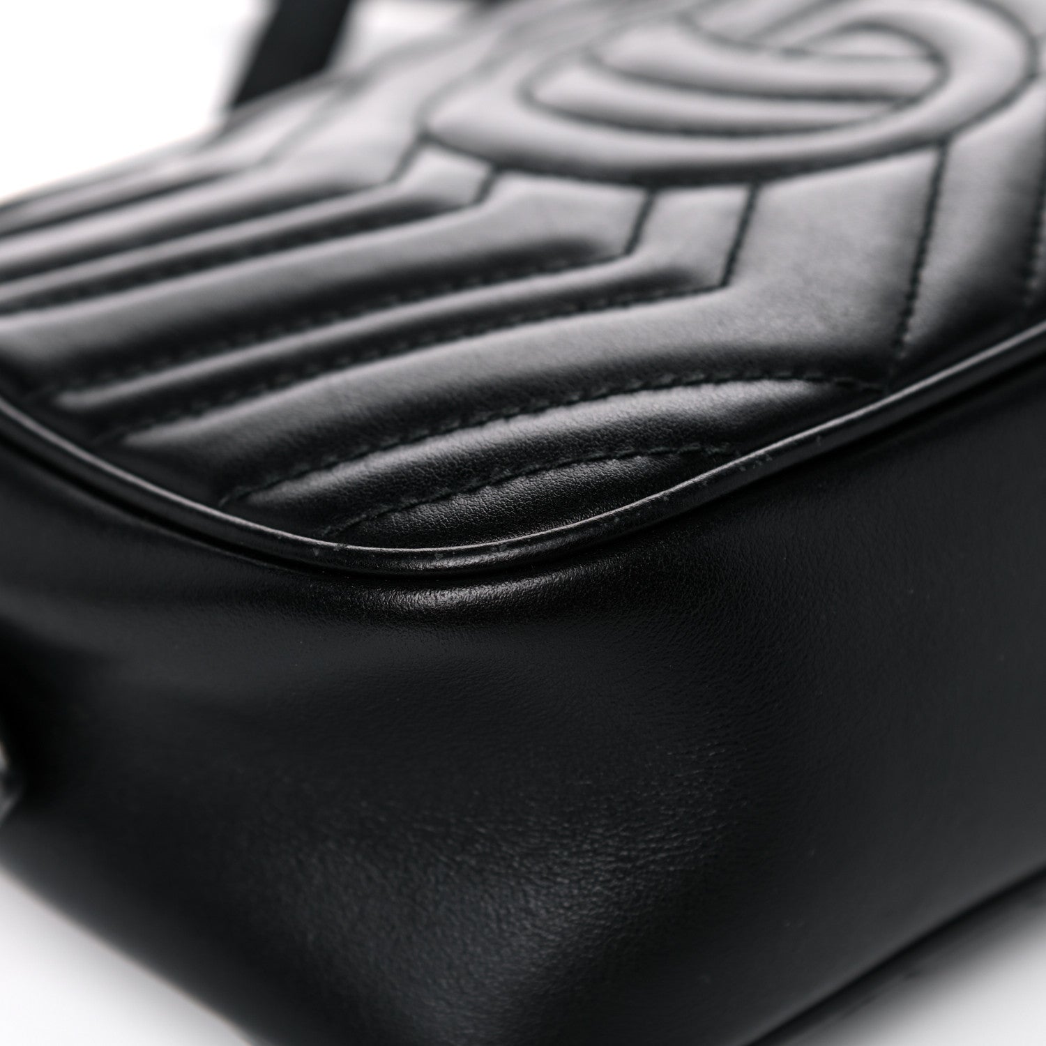 Gucci Calfskin Matelasse Small GG Marmont Chain Shoulder Bag Black 11 of 14