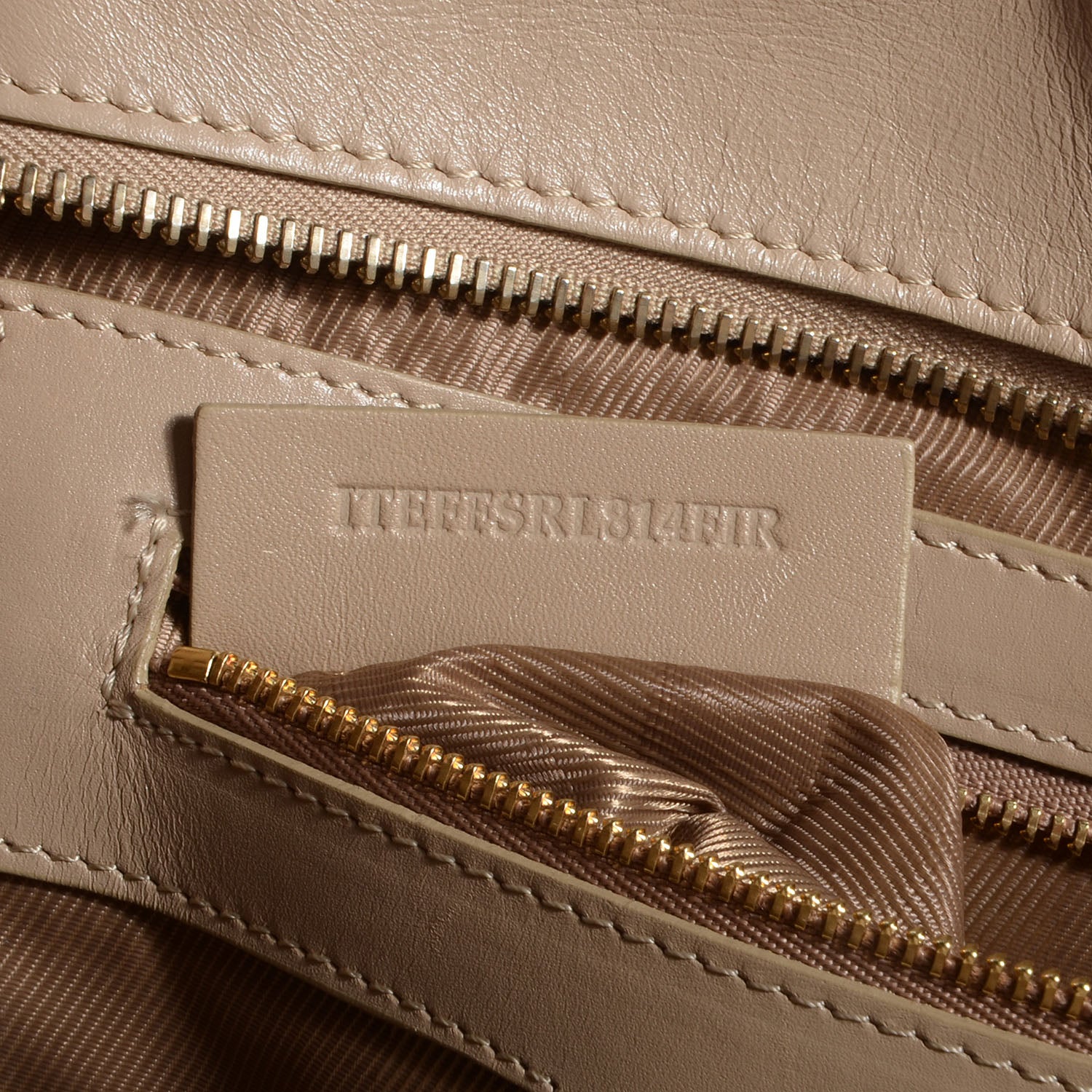 Burberry Quilted Calfskin Large Manor Tote Beige 8 of 9