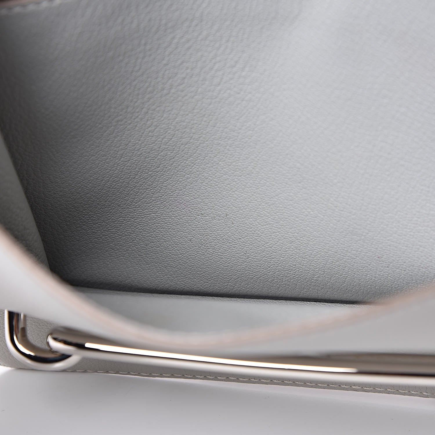 Hermes Evercolor Sac Roulis 23 Gris Perle 10 of 10