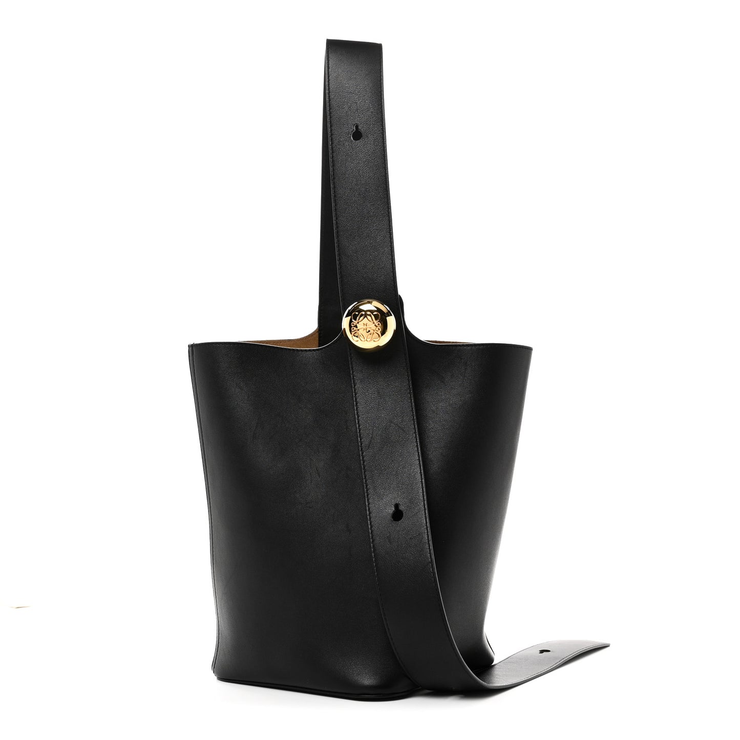 Smooth Calfskin Medium Pebble Bucket Bag Black