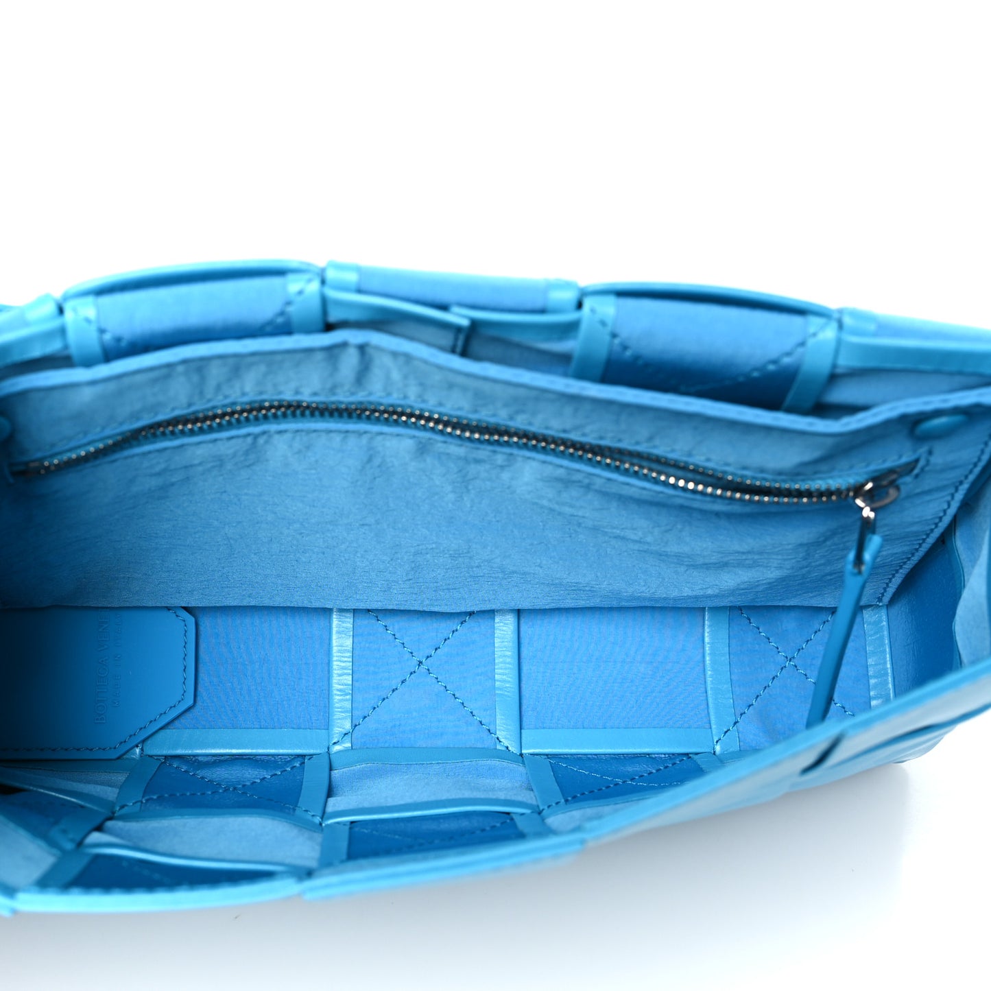 Paper Calfskin Maxi Intreccio Cassette Crossbody Bag Pool