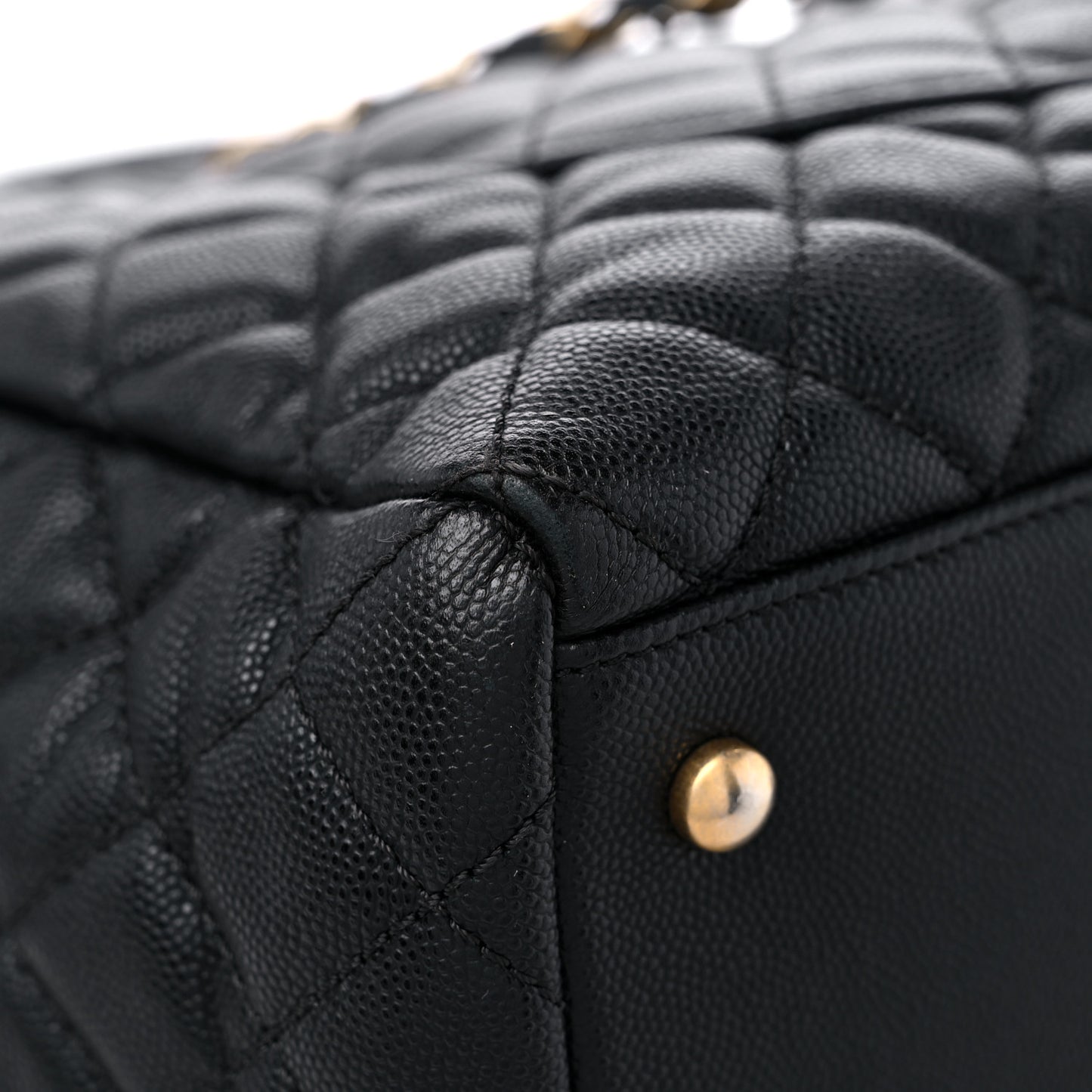Caviar Quilted Coco Handle Shopping Tote Black