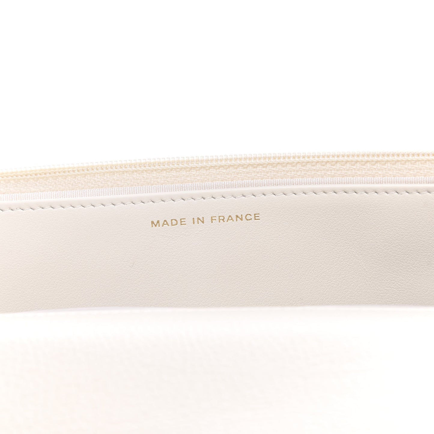 Calfskin Crochet 19 Wallet On Chain WOC White Black