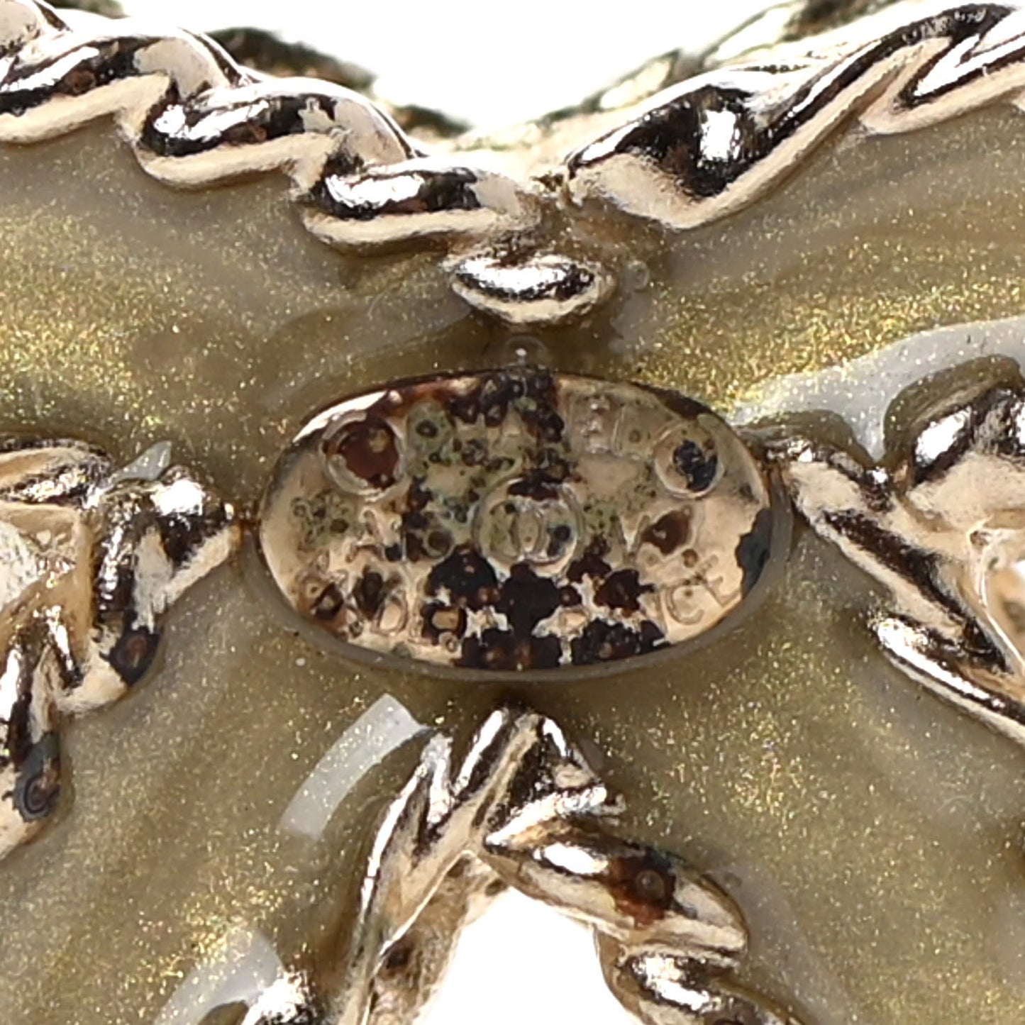 Crystal CC Brooch Gold