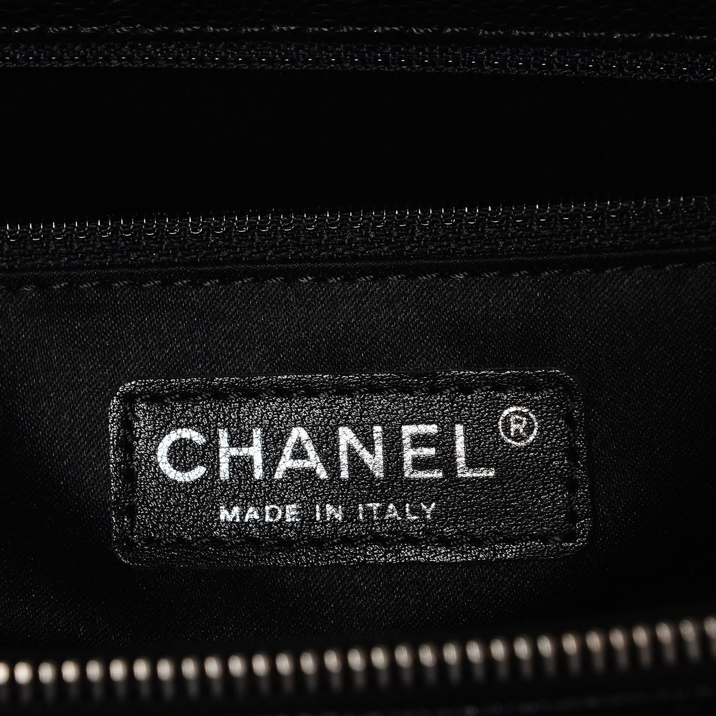 Caviar Quilted Grand Shopping Tote GST Black