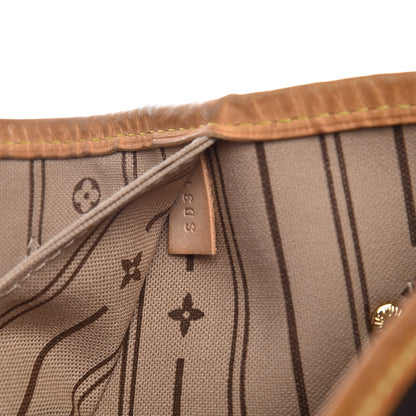 Louis Vuitton Monogram Neverfull MM 8 of 15