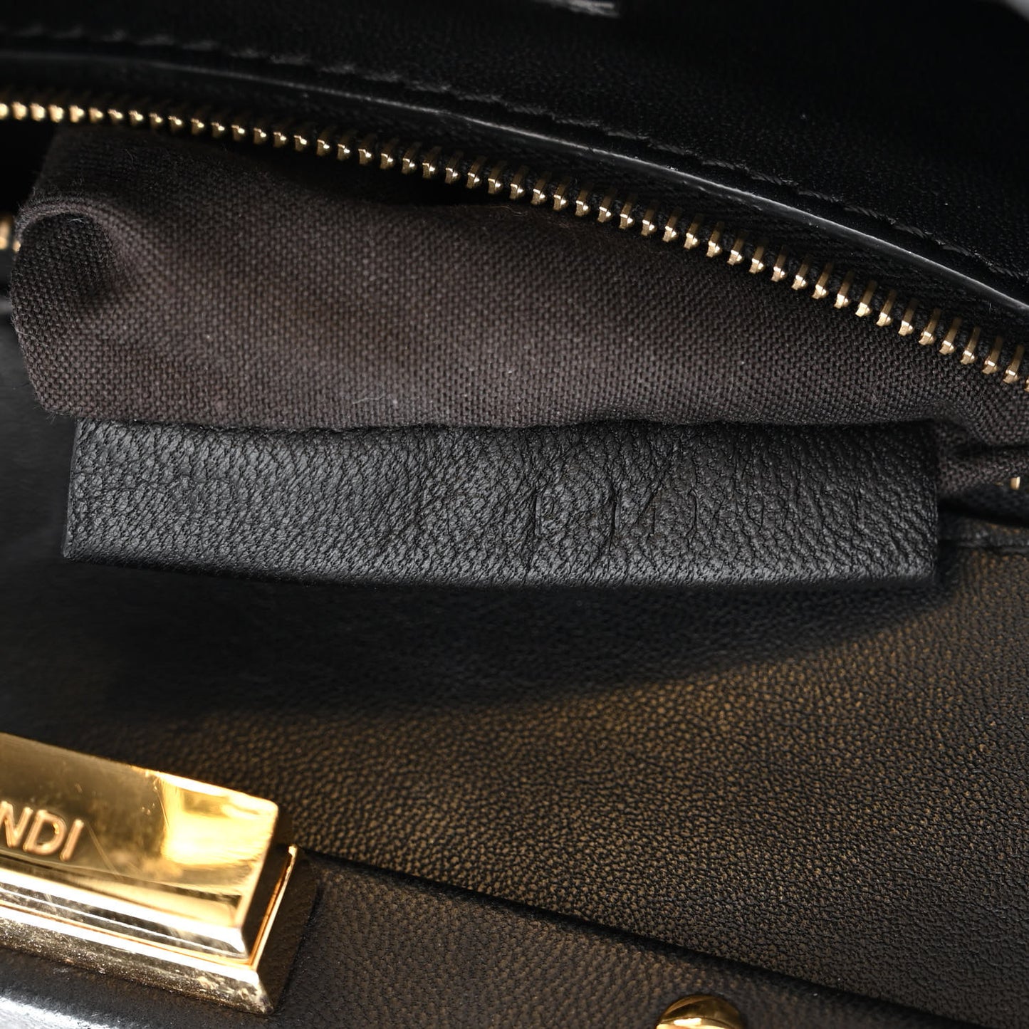 Nappa Mini Peekaboo Iconic Satchel Black