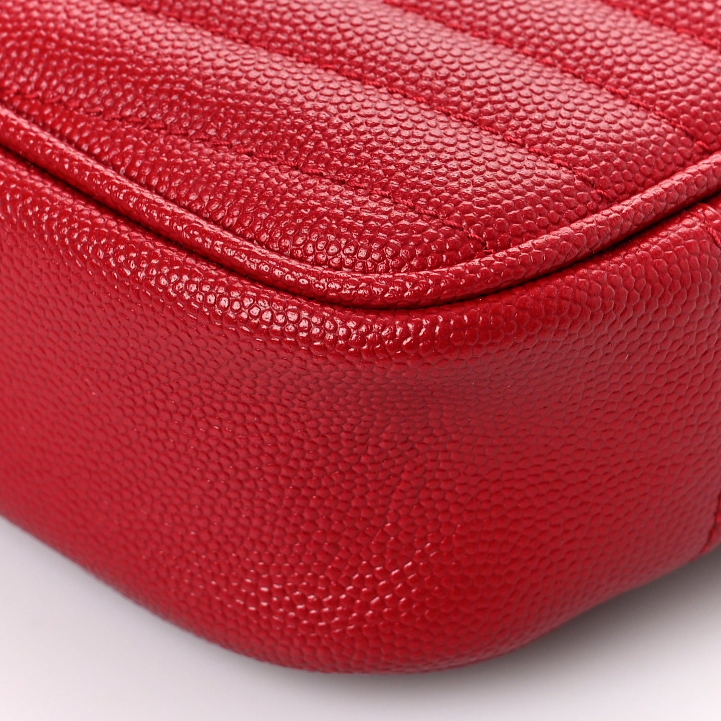 Grain De Poudre Matelasse Monogram Mini Lou Camera Bag Eros Red