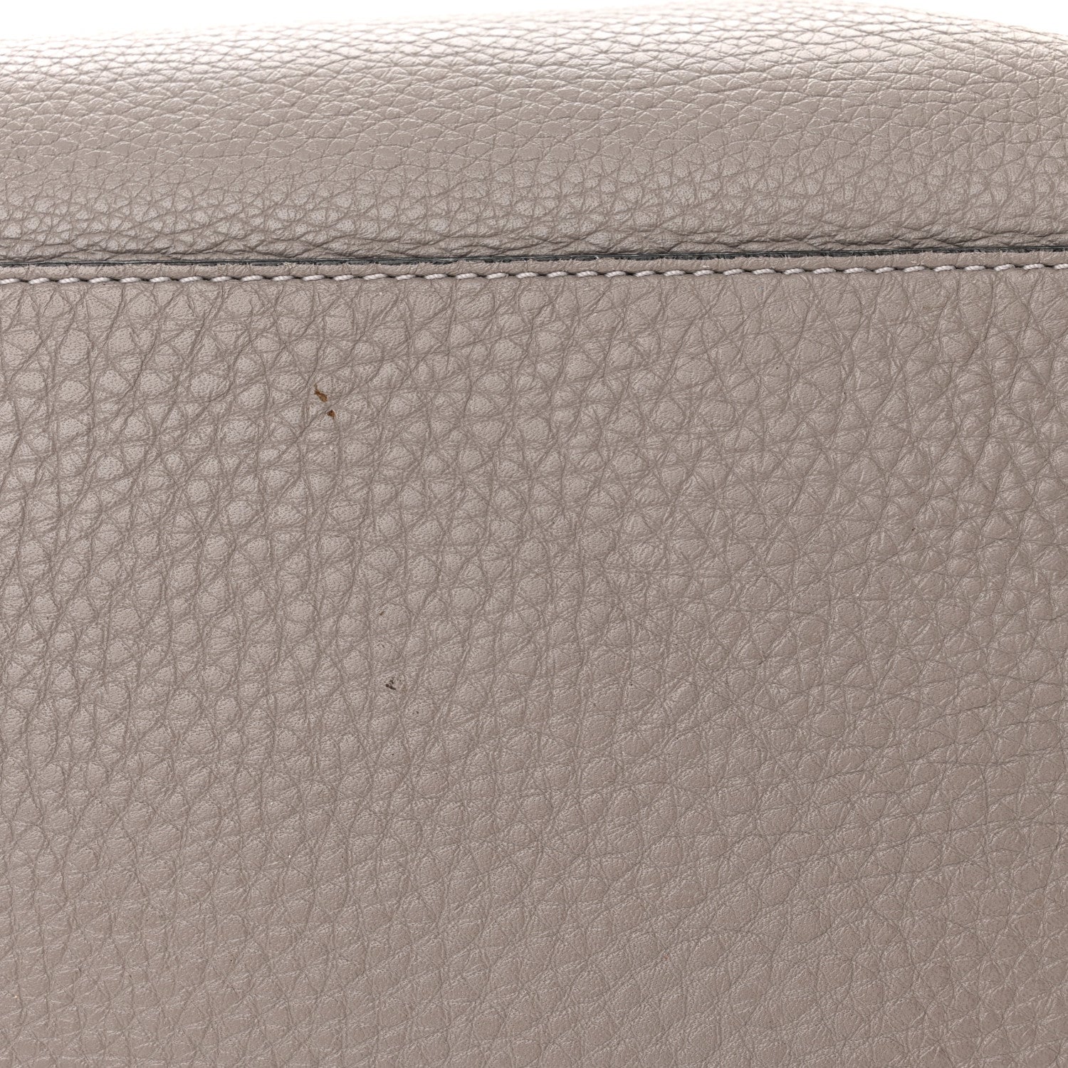 Valentino Garavani Grained Calfskin Rockstud Shoulder Tote Perla 23 of 24