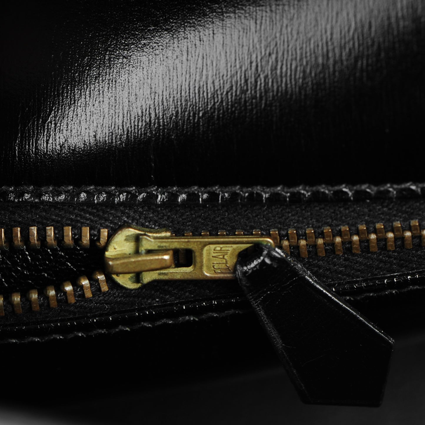 Box Kelly Retourne 28 Black