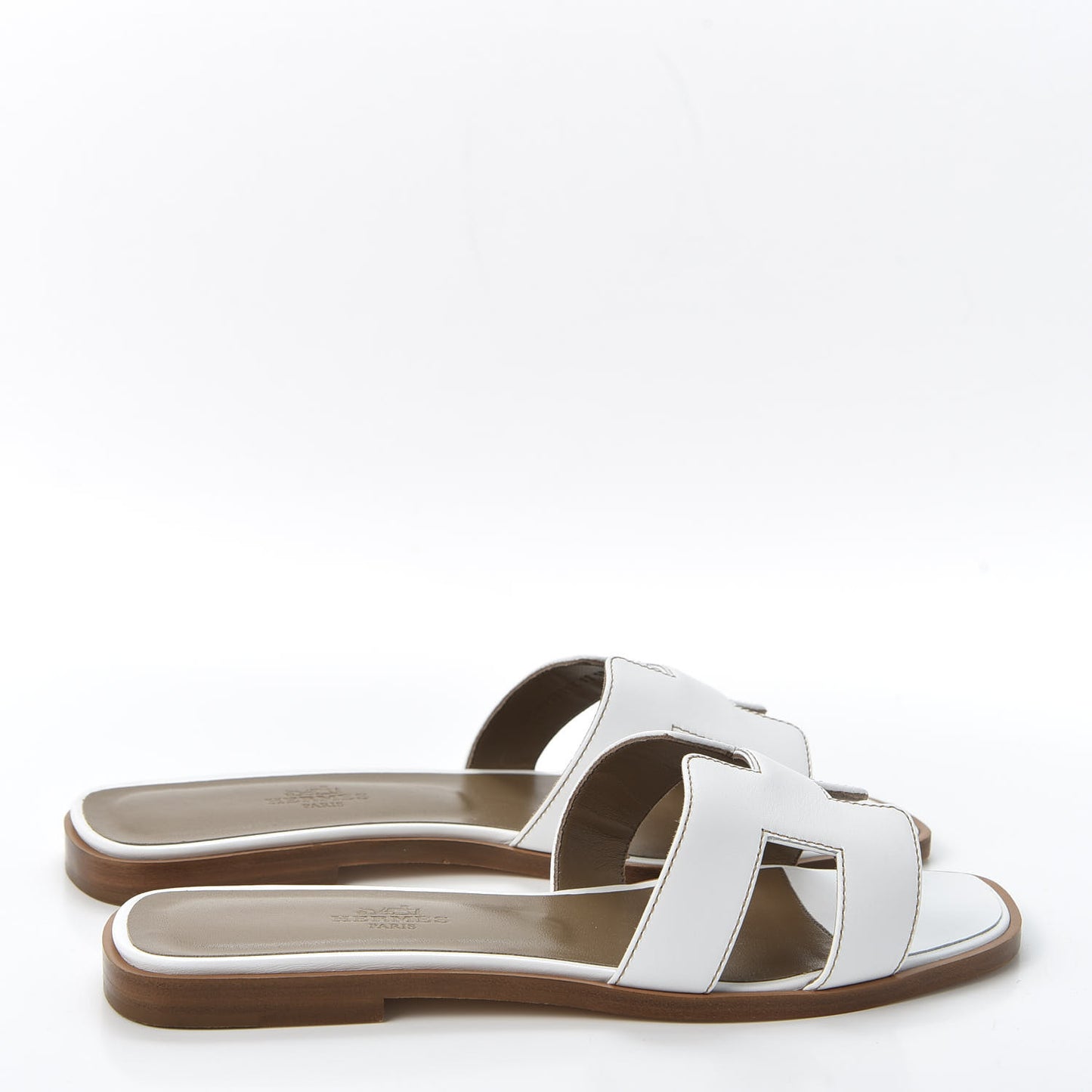 Box Calfskin Oran Sandals 37.5 White