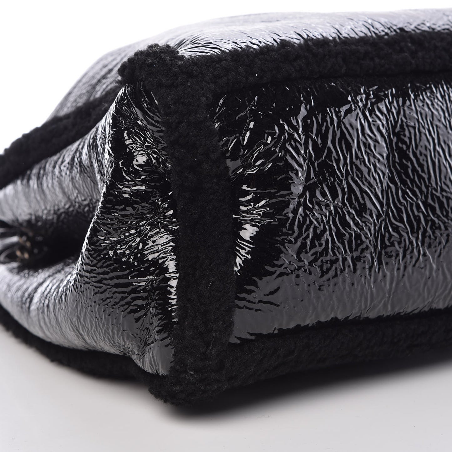 Patent Shearling Large Soho Chain Shoulder Bag Black
