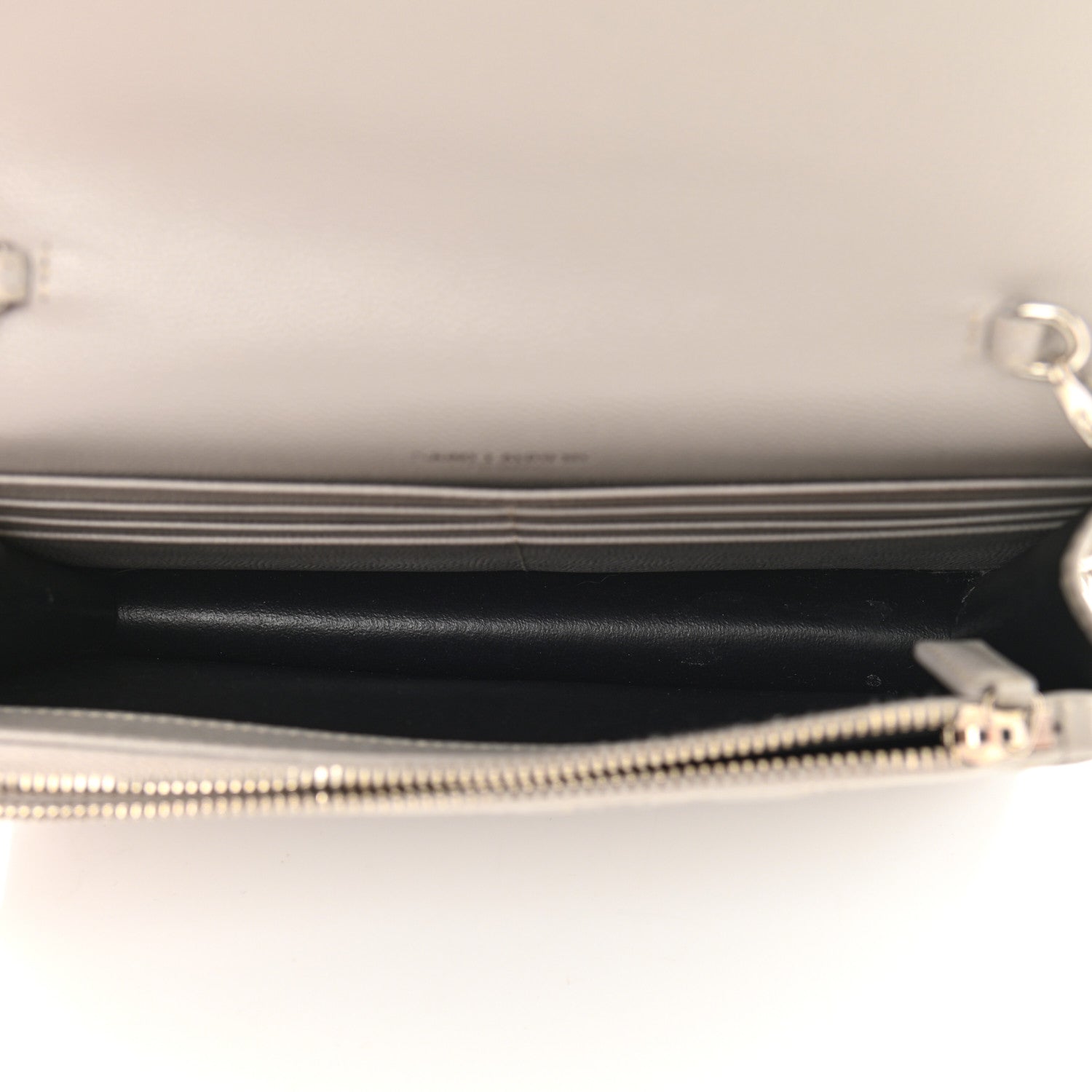 Saint Laurent Grain De Poudre Matelasse Chevron Monogram Envelope Chain Wallet Granite 4 of 12