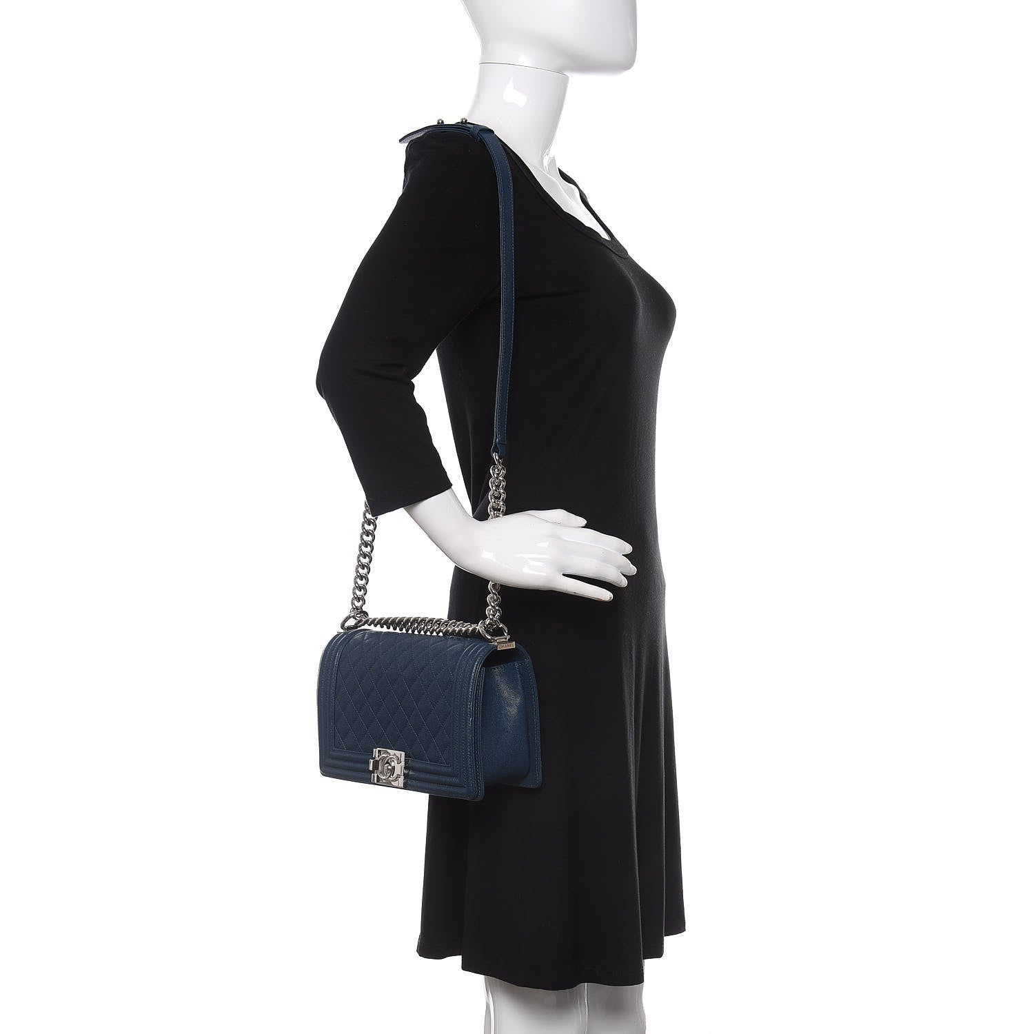 Chanel Caviar Quilted Medium Boy Flap Navy 2 of 11