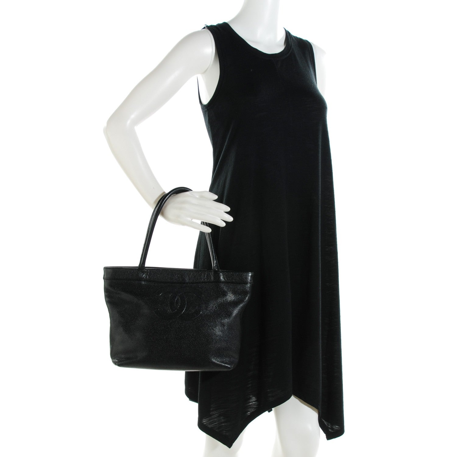 Chanel Caviar CC Shoulder Bag Black 2 of 8