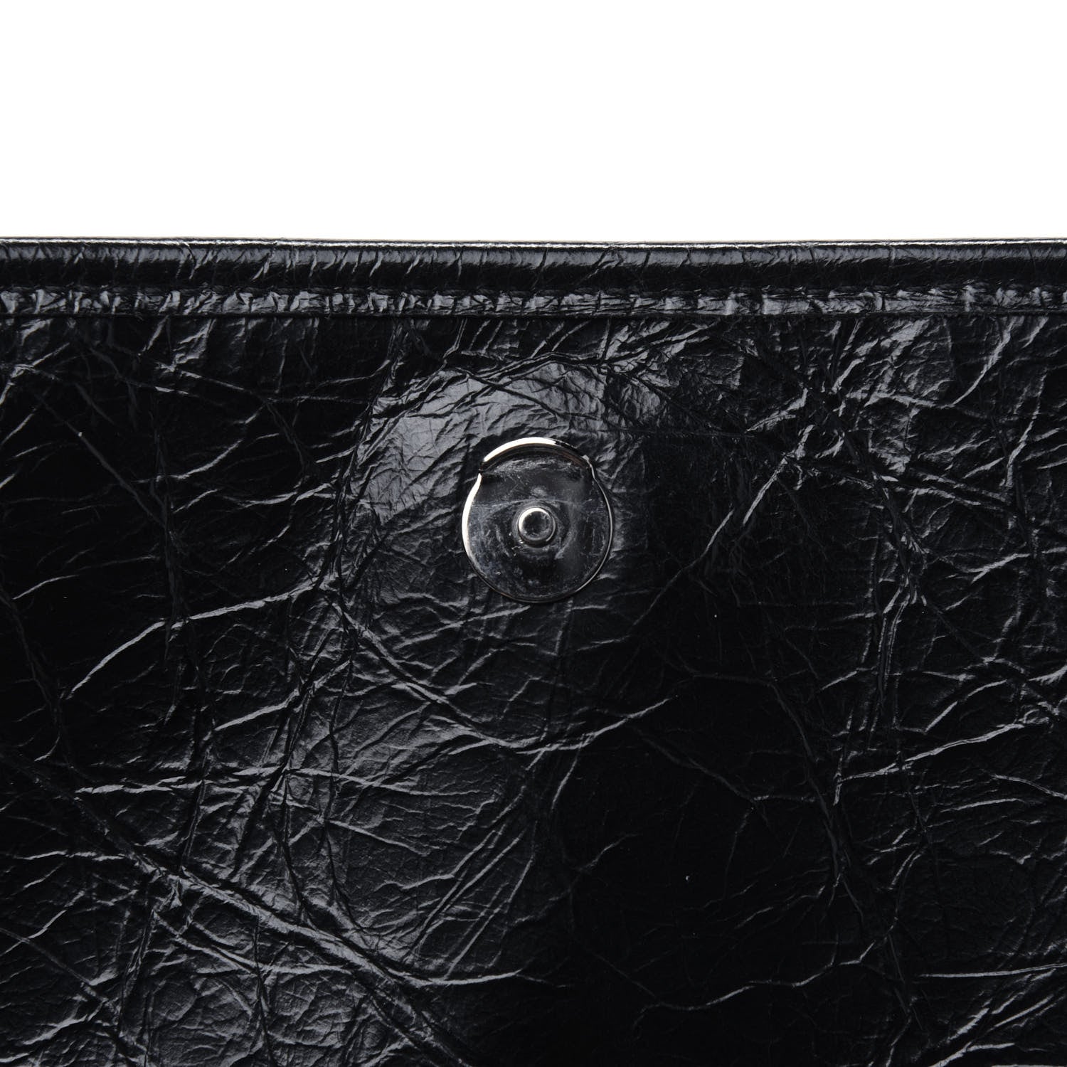 Saint Laurent Crinkled Calfskin Matelasse Monogram Niki Chain Wallet Black 17 of 33