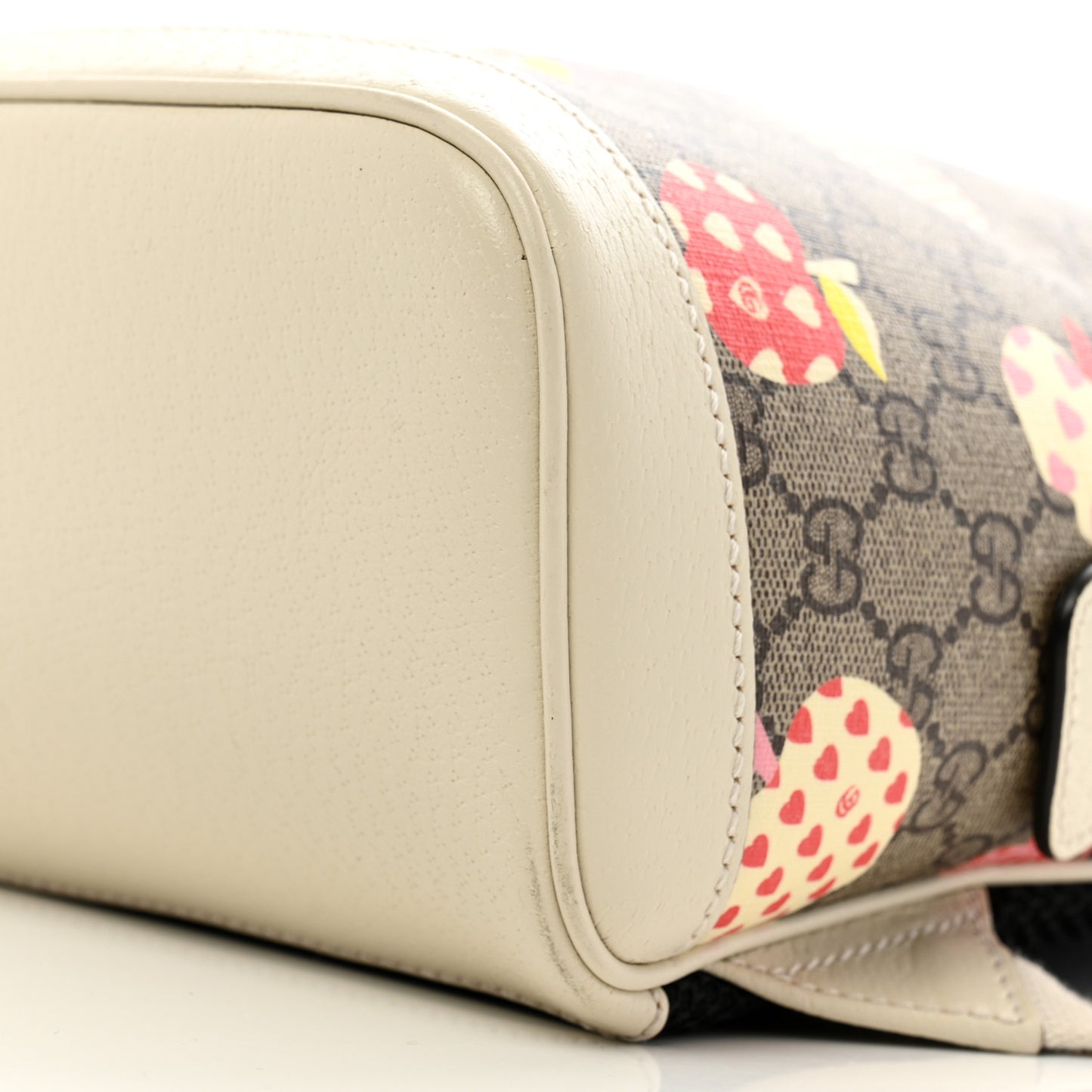 GG Supreme Monogram Les Pommes Small Retro Interlocking G Dome Backpack Beige Multicolor Mystic White