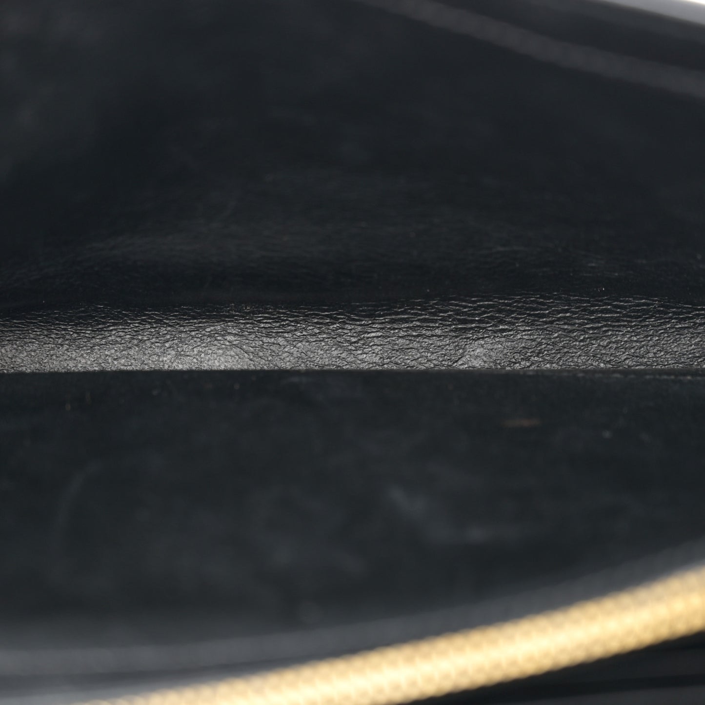 Grain De Poudre Matelasse Chevron Monogram Chain Wallet Black