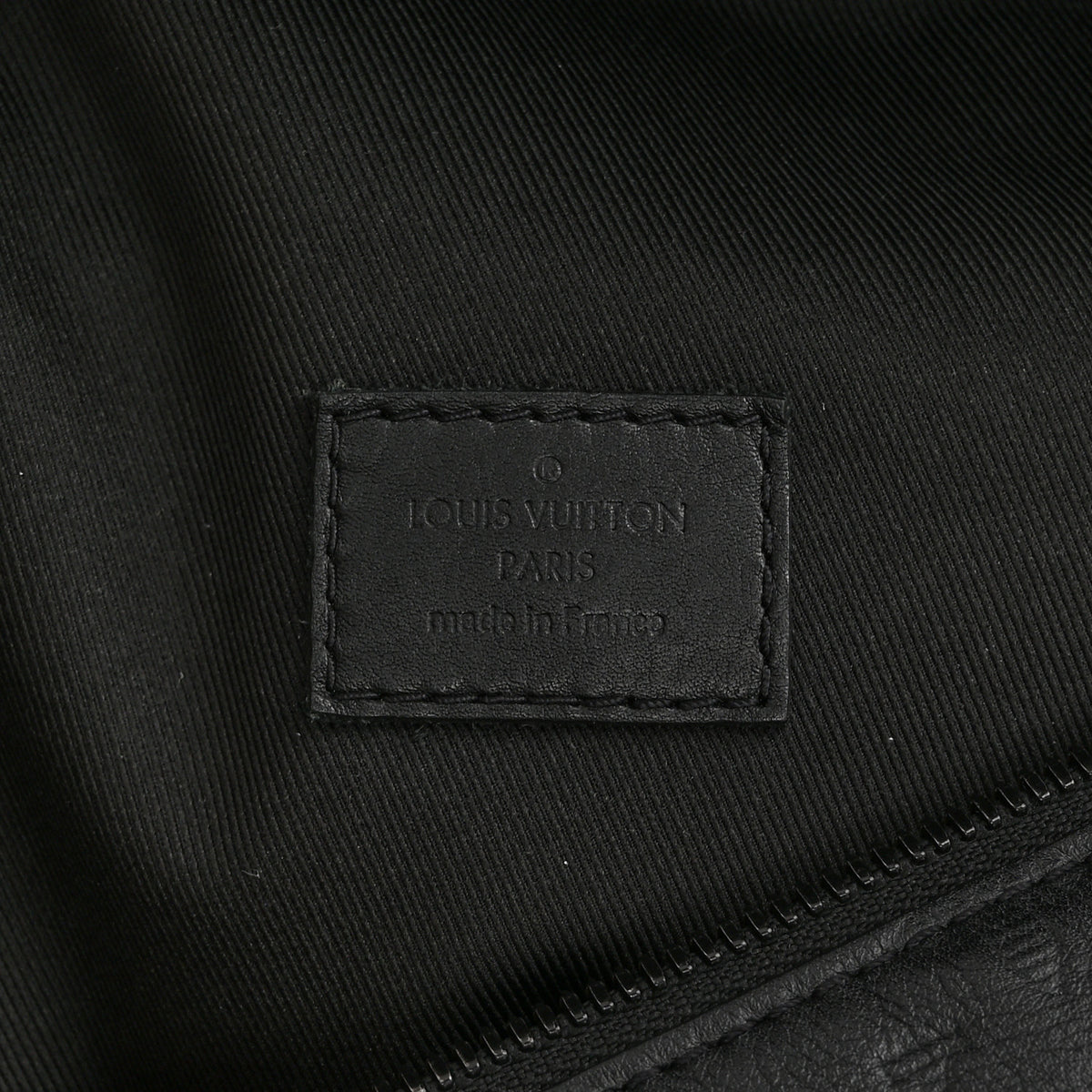 Louis Vuitton Calfskin Monogram Shadow Discovery Bumbag Black 6 of 9