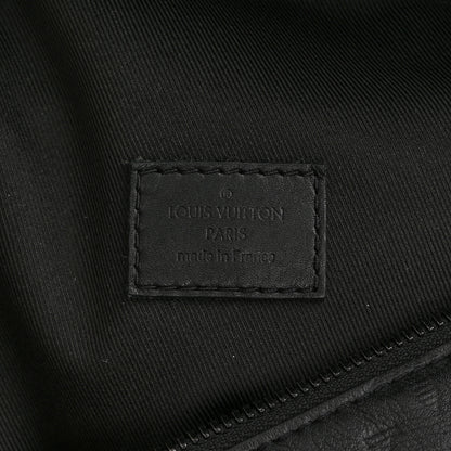 Louis Vuitton Calfskin Monogram Shadow Discovery Bumbag Black 6 of 9