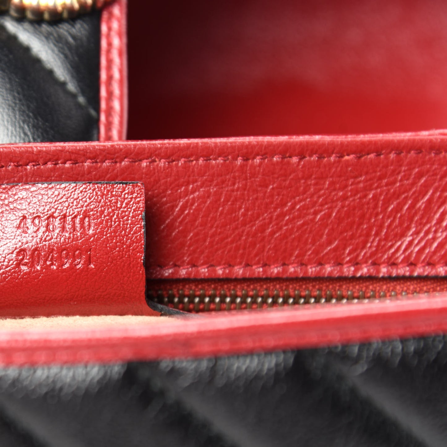 Vintage Effect Calfskin Matelasse Diagonal Small Torchon GG Marmont Top Handle Shoulder Bag Black Romantic Cherry