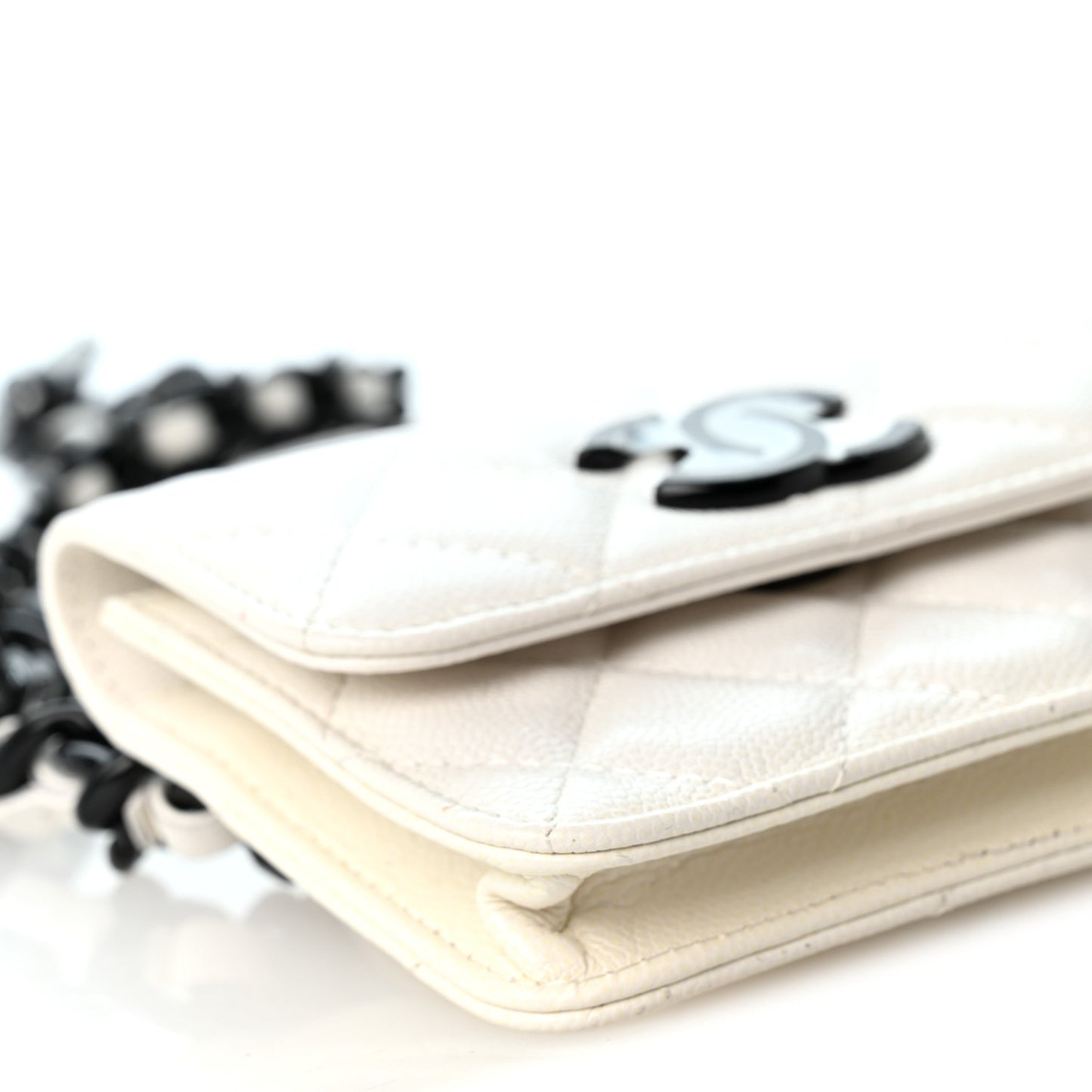 Caviar Quilted My Everything Belt Flap Card Holder White