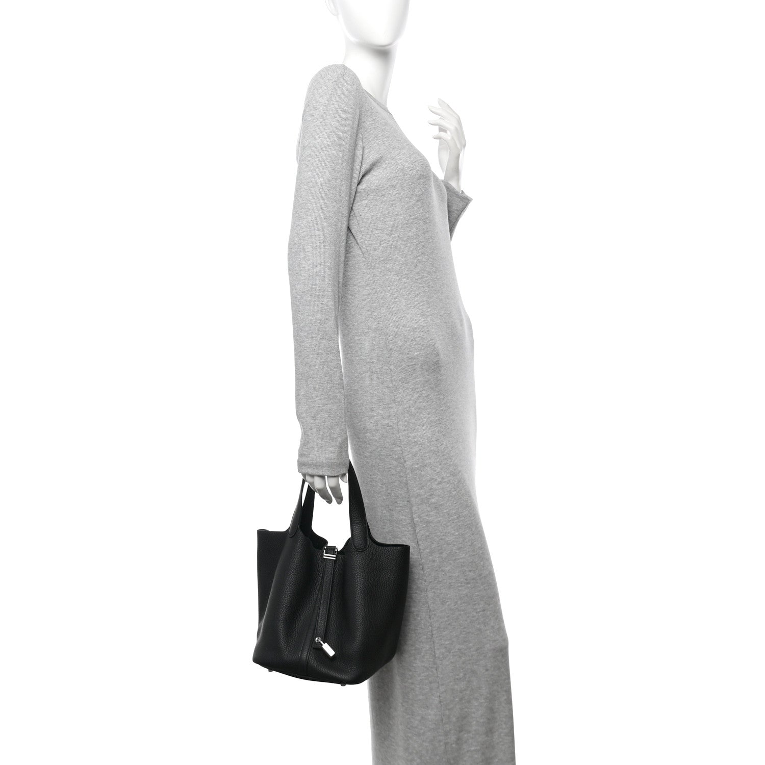 Hermes Taurillon Clemence Picotin Lock 22 MM Black 2 of 11