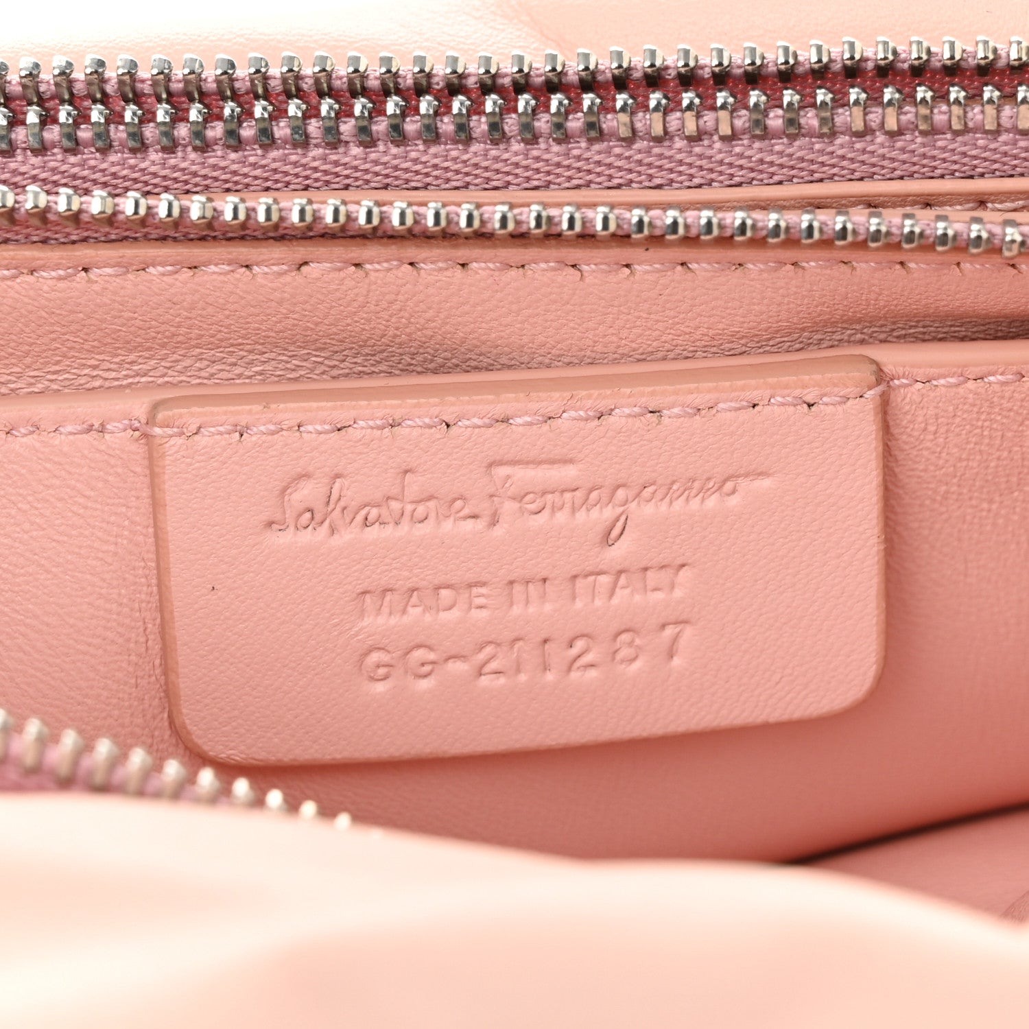 Salvatore Ferragamo Calfskin Small Viva Bow Shoulder Bag Nylund Pink 7 of 10