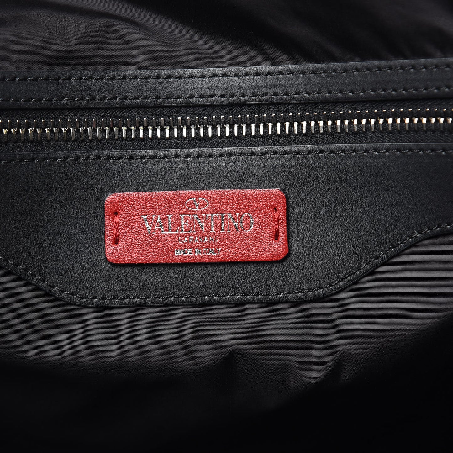 Shiny Canvas VLTN Medium Messenger Bag Black