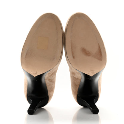 Chanel Suede Calfskin Grosgrain CC Pumps 39 Beige Black 5 of 9