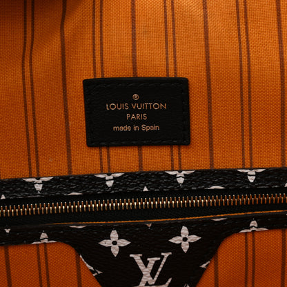 Louis Vuitton Monogram Giant Jungle Neverfull MM Black 7 of 15