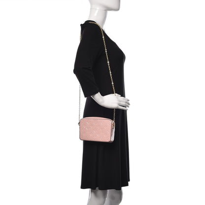 Louis Vuitton Vernis Camera Pouch Rose Ballerine 2 of 11