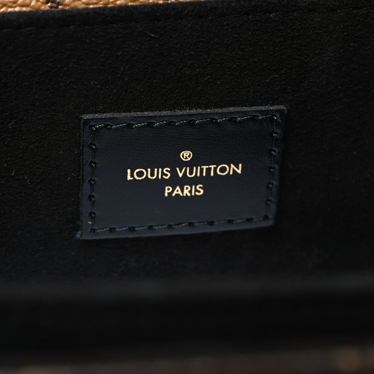 Reverse Monogram Pochette Metis