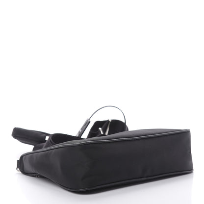 Prada Nylon Re-Edition 2005 Shoulder Bag Black 4 of 11