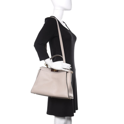 Fendi Vitello Seta Shiny Nappa Medium Peekaboo Iconic Satchel Grigio Polvere Bois de Rose 3 of 10