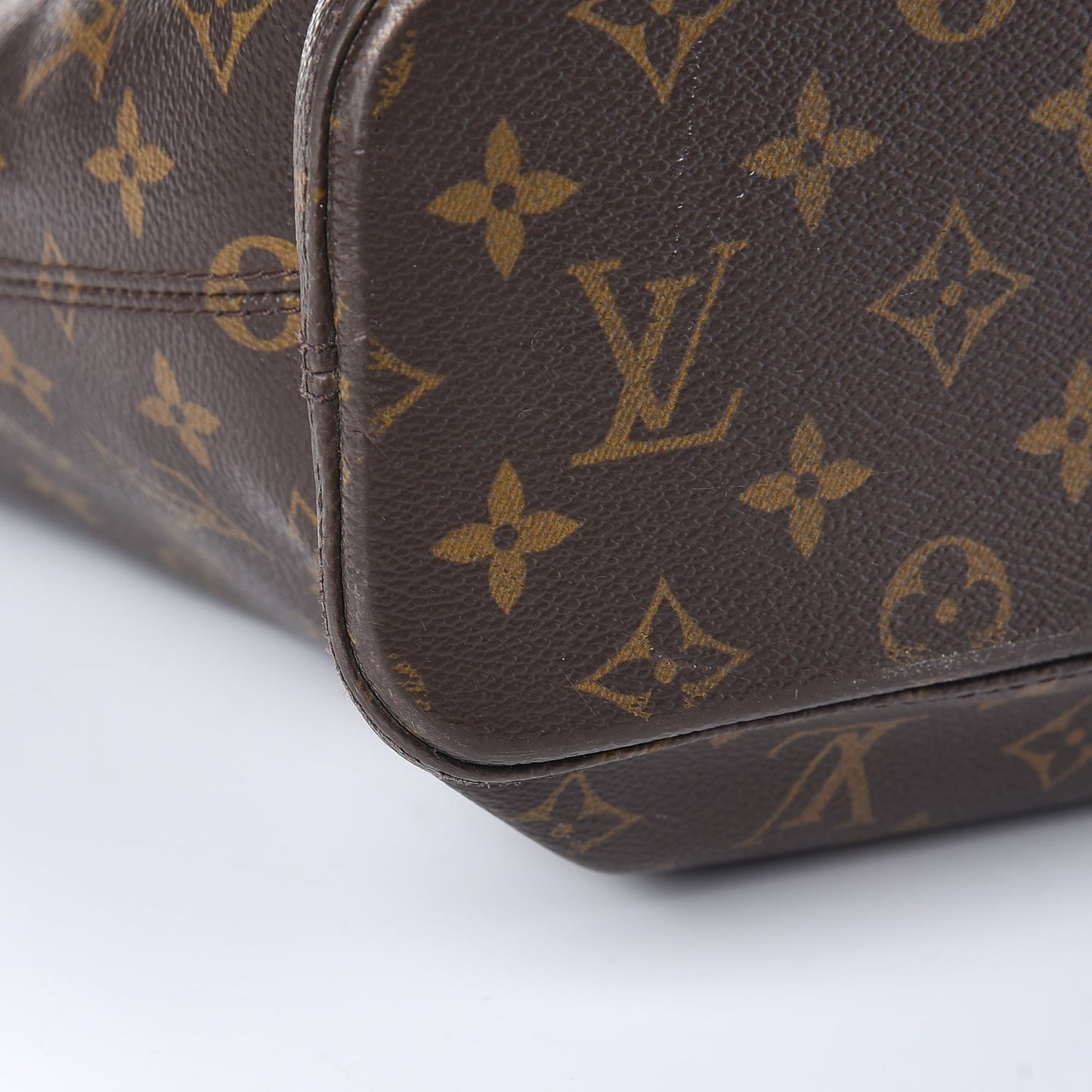 Monogram Luco
