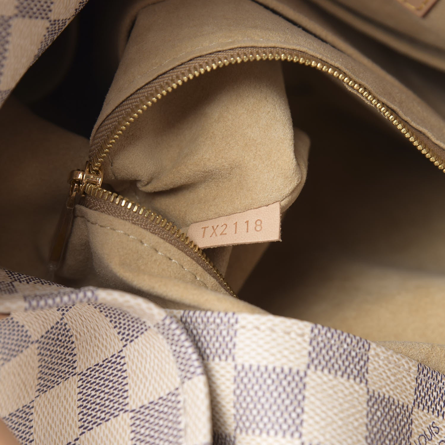 Louis Vuitton Damier Azur Artsy MM 8 of 13