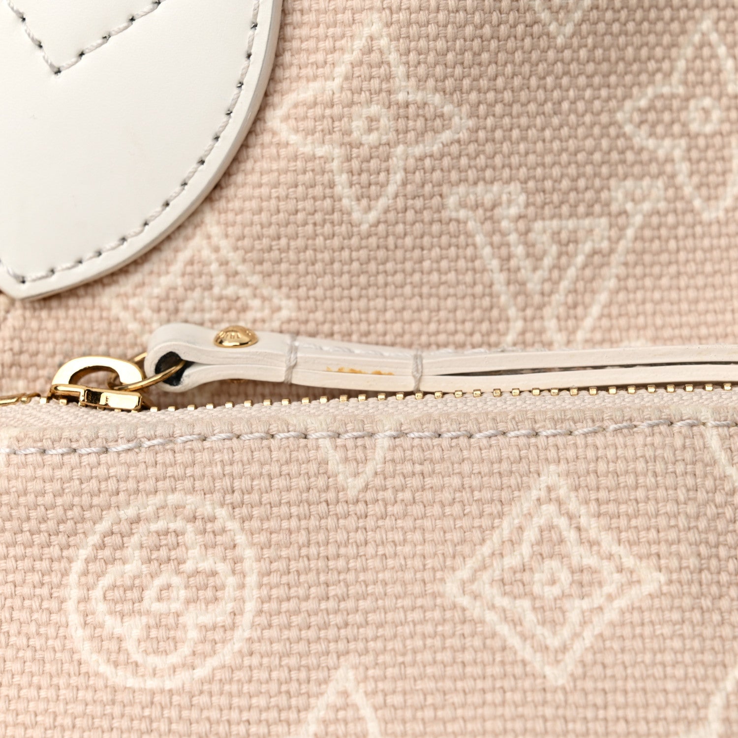 Louis Vuitton Cabas Ipanema PM Sandy 18 of 18