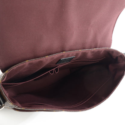 Louis Vuitton Monogram Macassar District MM 7 of 7