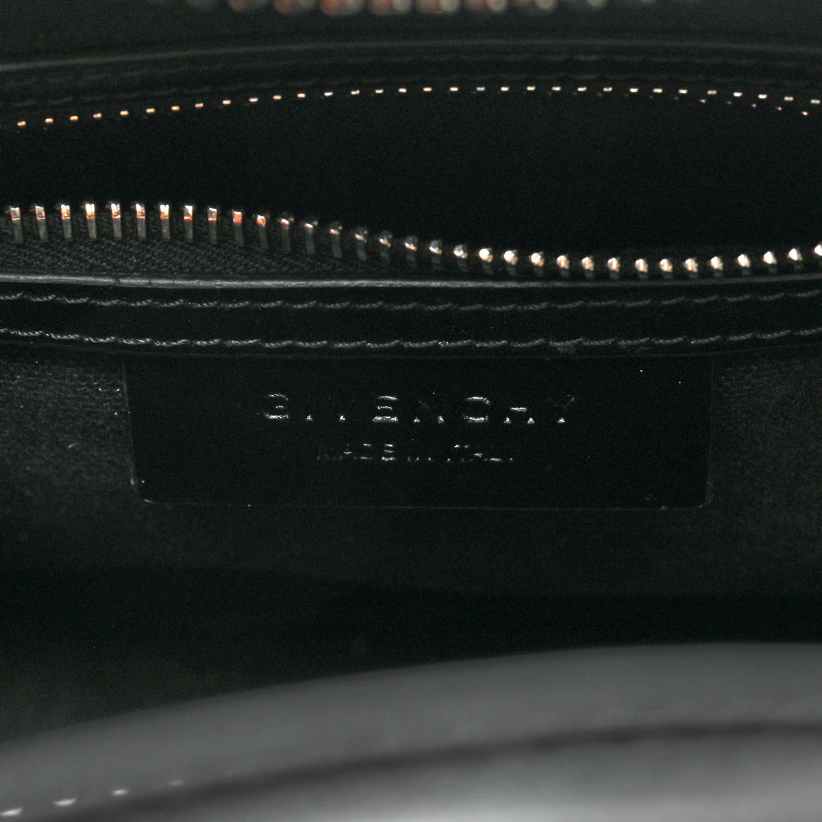 Shiny Lord Calfskin Mini Antigona Black