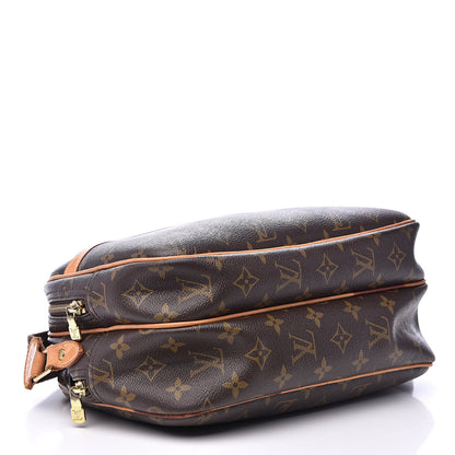 Louis Vuitton Monogram Reporter PM 4 of 16