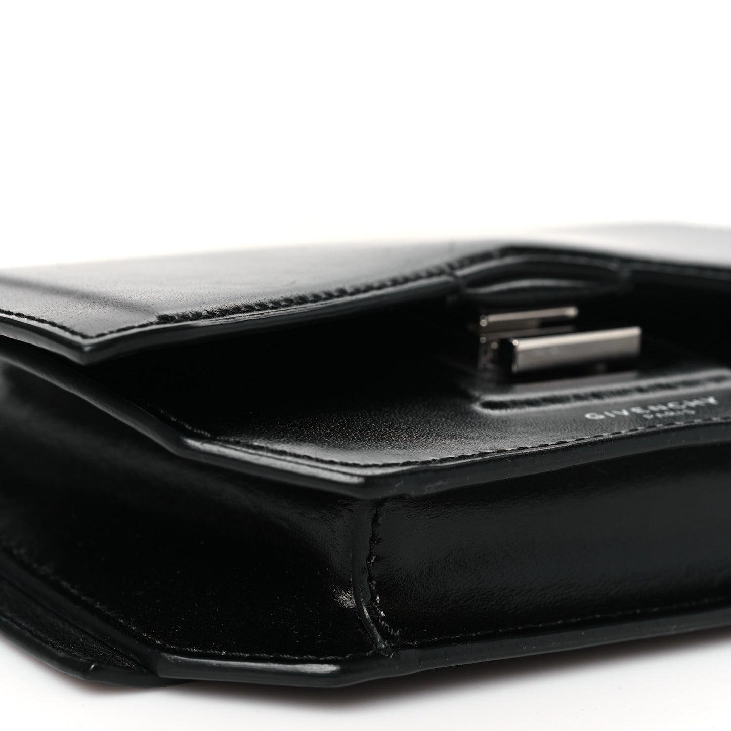 Calfskin Bow Cut Chain Wallet Black