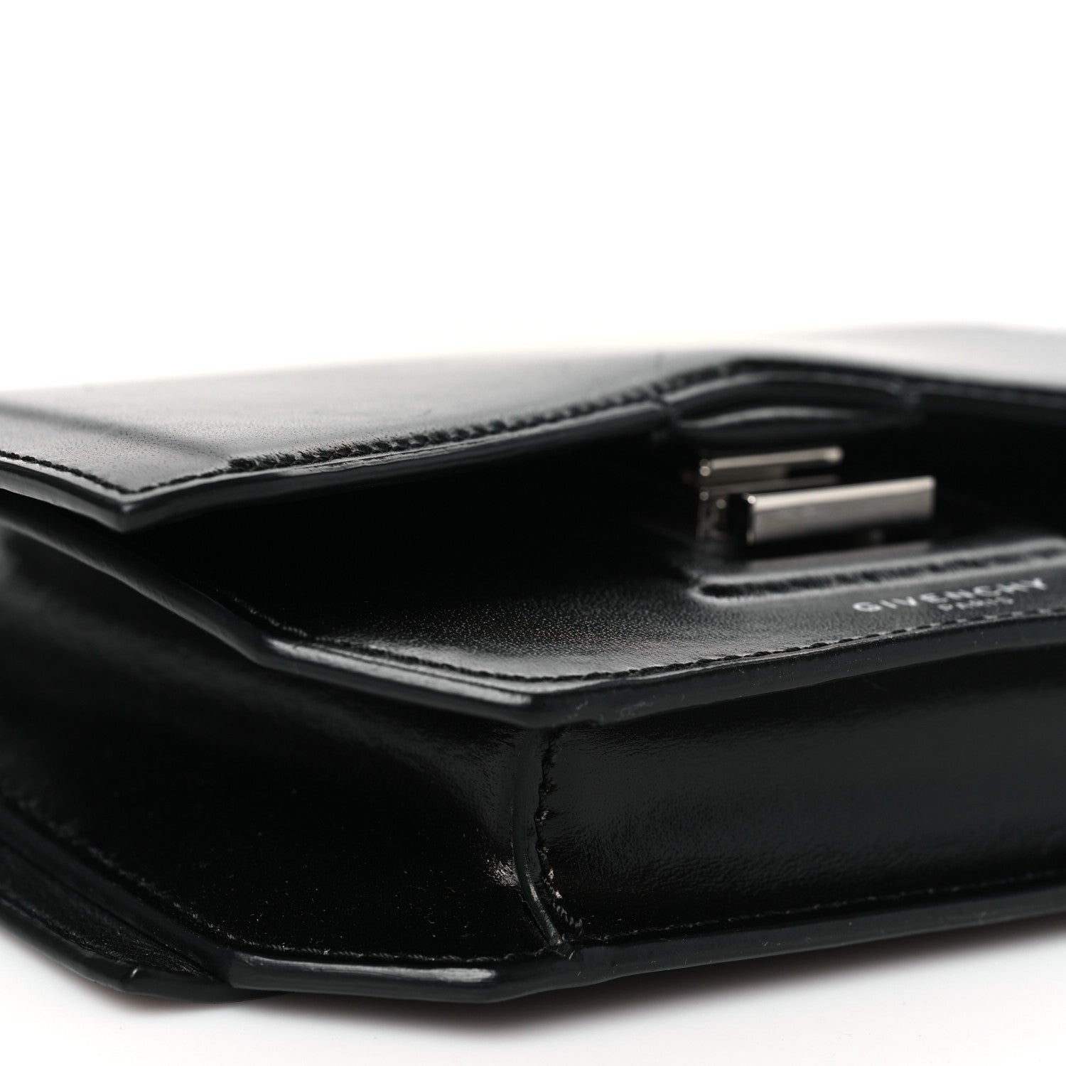 Givenchy Calfskin Bow Cut Chain Wallet Black 9 of 10