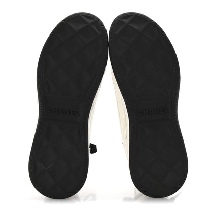 Chanel Velvet Calfskin Mixed Fibers CC Sneakers 39.5 Ivory Black 6 of 10