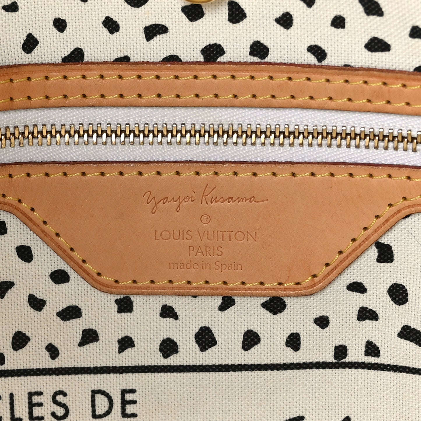 Monogram Kusama Waves Neverfull MM White